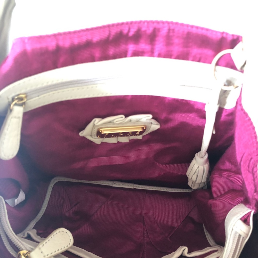 Isabella Fiore (Authentic) cream floral leather bag - Picture 7 of 14